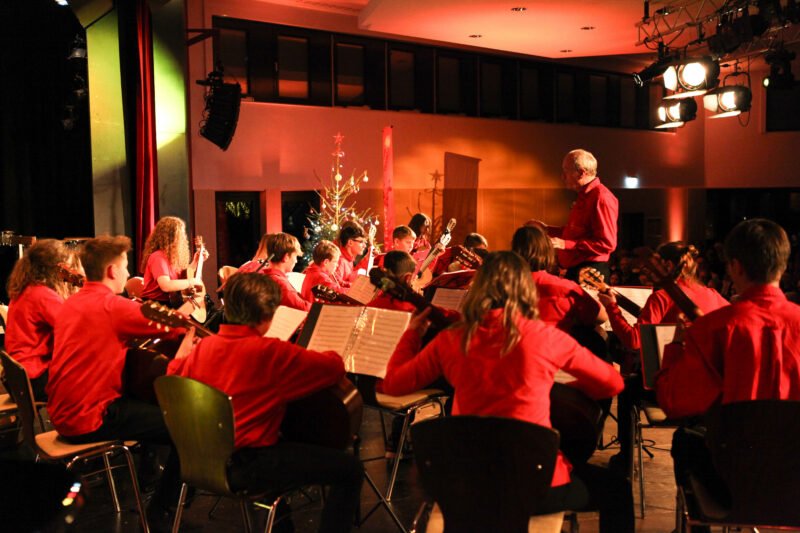 Weihnachtskonzert Mons-Tabor Montabaur 19.12.24 cantomano Höh